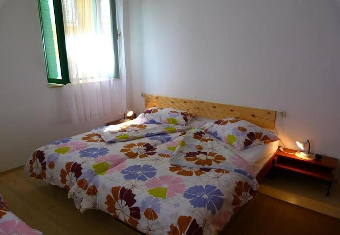 Holiday Home Villa Jadran - 10 M From Beach Preko Luaran gambar